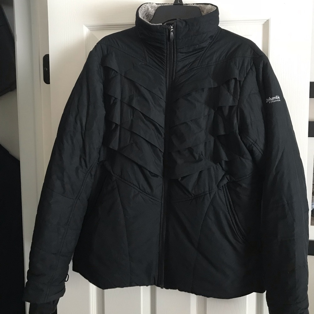 Columbia titanium black winter jacket women’s